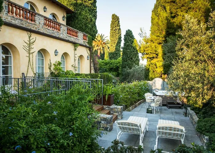 Hotel Della Pergola Relais Et Chateaux