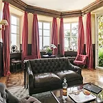 Готель Della Pergola Relais Et Chateaux