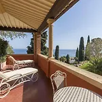 Della Pergola Relais Et Chateaux