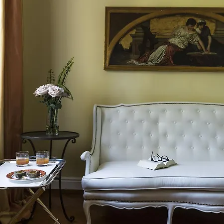 Della Pergola Relais Et Chateaux Szálloda