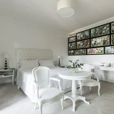 Della Pergola Relais Et Chateaux מלון אלסיו