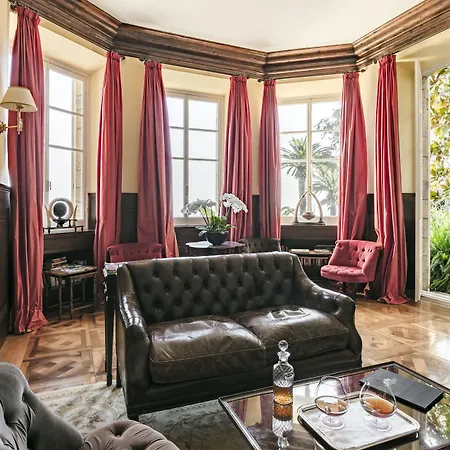 Hotel Della Pergola Relais Et Chateaux