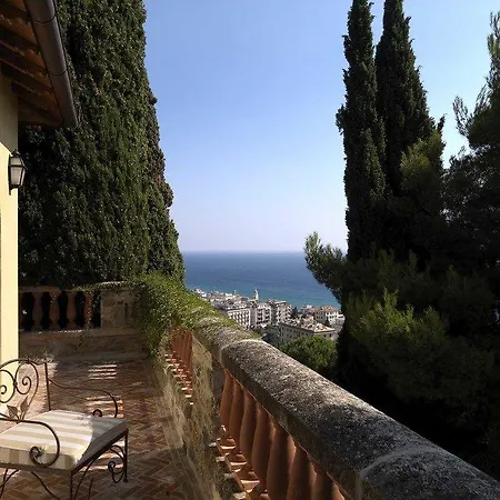 Della Pergola Relais Et Chateaux Готель