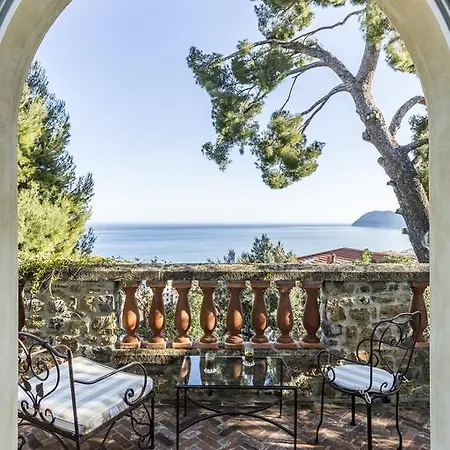 Della Pergola Relais Et Chateaux