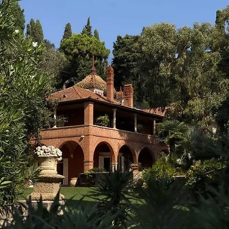 Szálloda Della Pergola Relais Et Chateaux