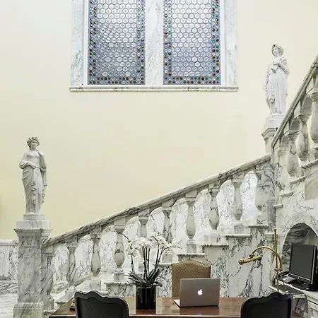 Della Pergola Relais Et Chateaux Hotel 5*