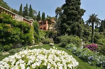 Della Pergola Relais Et Chateaux Hotel