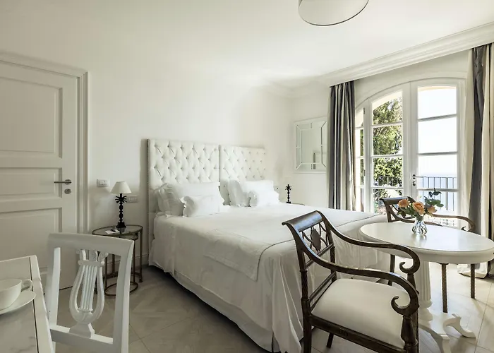 Della Pergola Relais Et Chateaux 5*